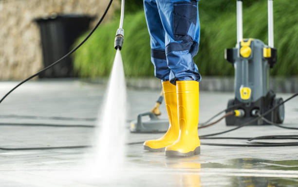Why Choose Our Certified Pressure Washing Experts for Your Project Needs in Bishopville, SC?